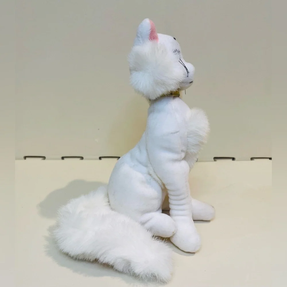 Disney Vintage Aristocats Duchess Plush Stuffed Animal Cat Collectible Toy‎ 7.5”